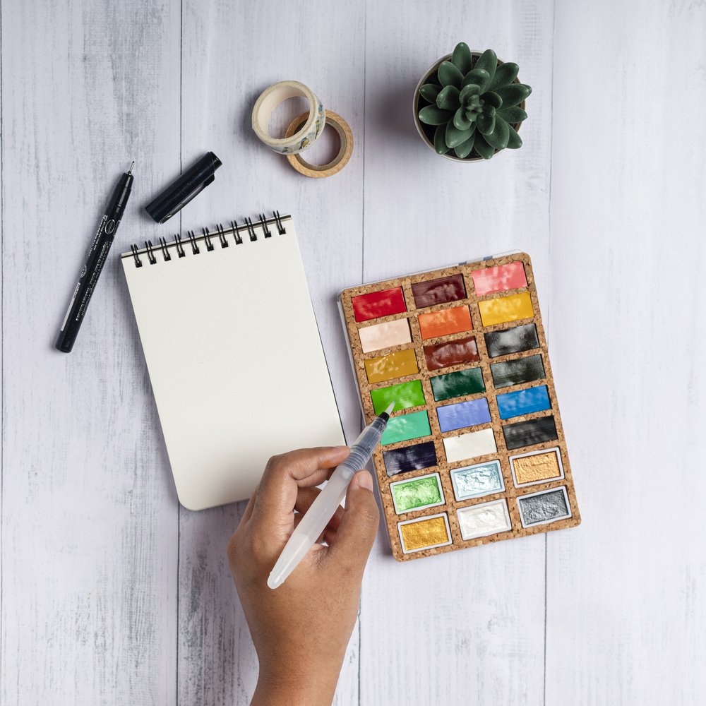 Viviva Watercolor Set: Deluxe 24 Pan Colors