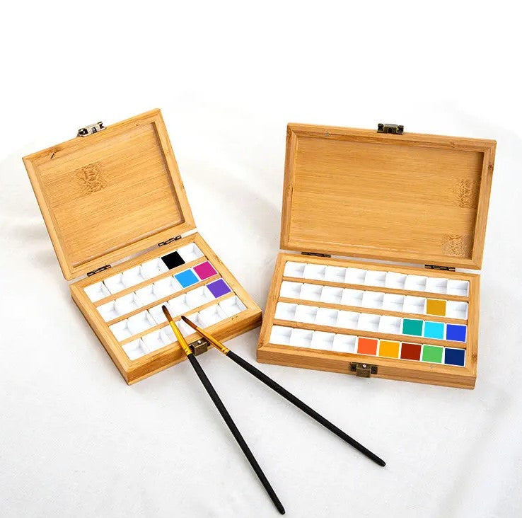 Bamboo Watercolor Case: Holds 36 empty plastic half pans (included)