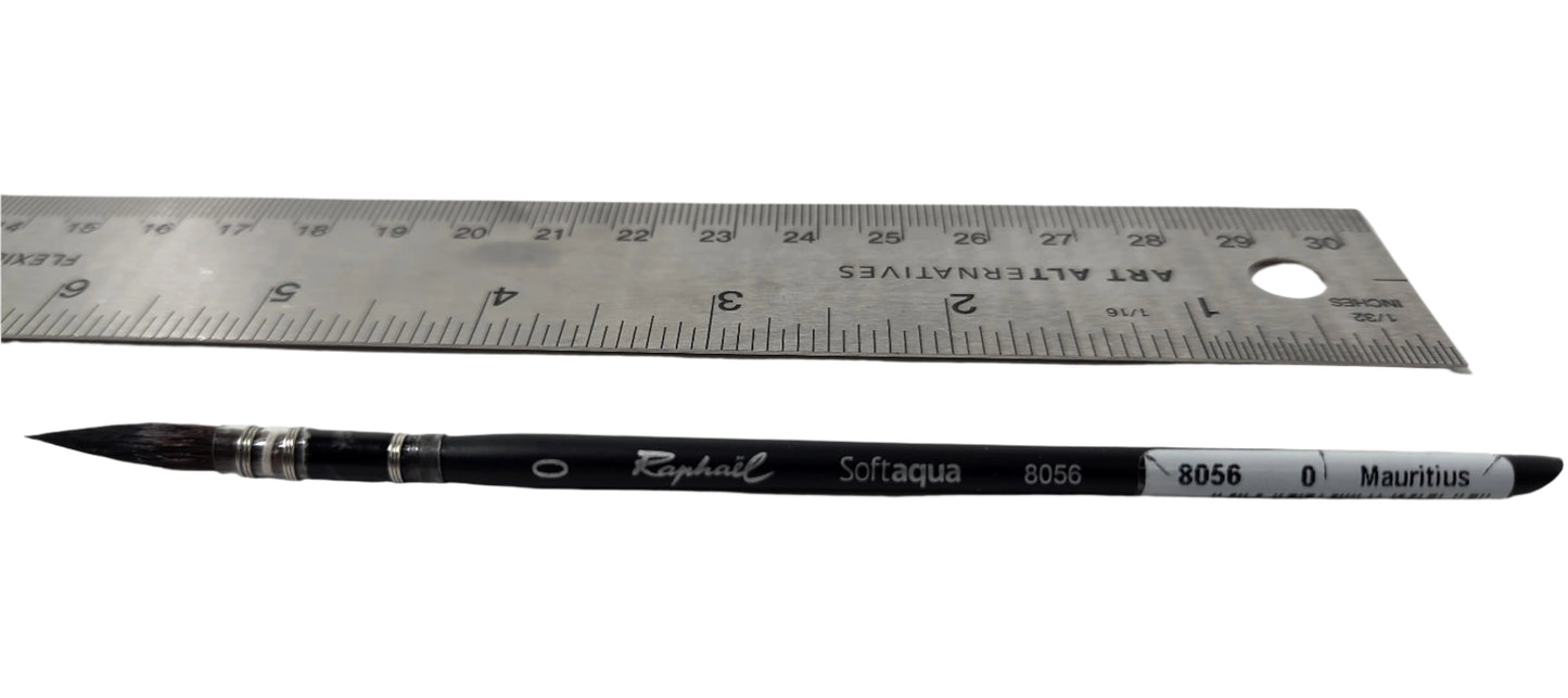 Raphael SoftAqua Size 0 Squirrel Mop Mini Brush