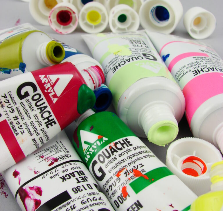 Holbein Acrylic Gouache